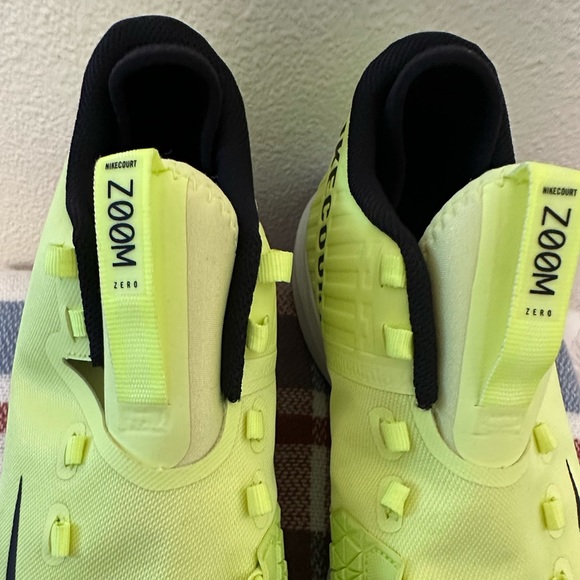Nike NikeCourt Zoom Zero ZM Premium Volt Tennis Shoes size 11 brand new - Picture 2 of 11